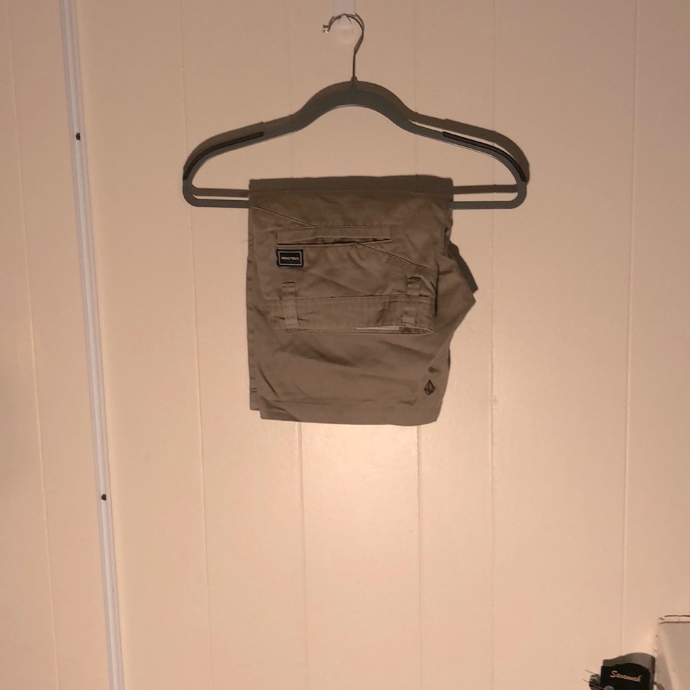 Volcom shorts